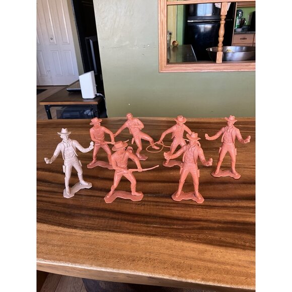 Vintage Louis Marx Cowboy Western Fort Apache Figure 1960's Plastic 5" Lot - Picture 1 of 16